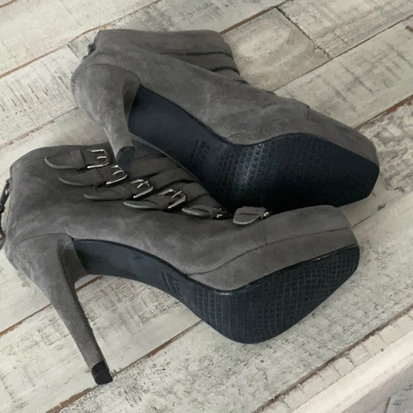 NWOT Stuart Weitzman Stiletto Boots - Picture 5 of 8